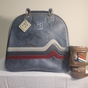 Brunswick Bowling Ball Matte Black And  Vintage Blue Striped Bag 19lbs